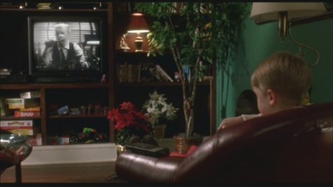 kevin-watching-tv-511x288